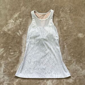 Lululemon Women’s Mesh With Me Snakeskin Print Racerback Athletic Tank Top